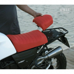 Paris Dakar Unit Garage BMW R NineT passenger saddle - orange picture 4
