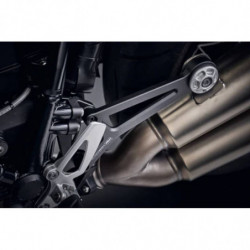 Black exhaust support Evotech Performance BMW R NineT photo 2