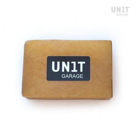 Unit Garage solid wax leather and fabric