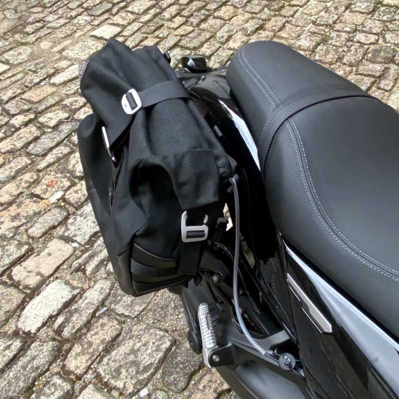 Legend Gear right-hand bag Black Edition LC2 SW Motech